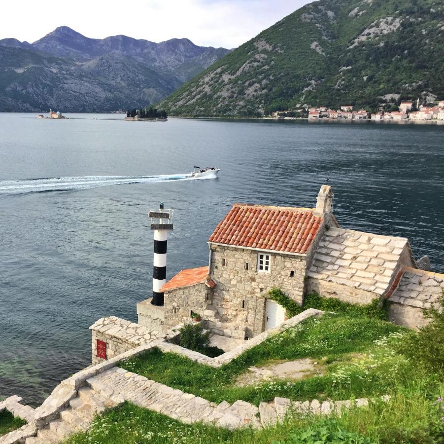 Apartment Miramare Kotor Exterior foto