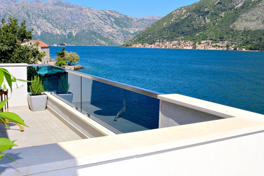 Apartment Miramare Kotor Exterior foto